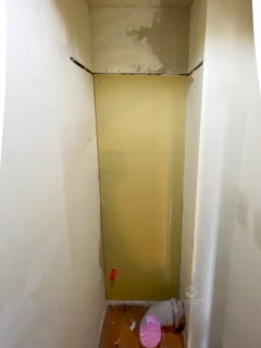 壁の下地材・石膏ボードを設置して壁を作る